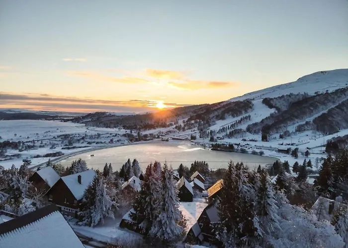 Au Pied Des Pistes Avec Balcon Plein Sud - Fr-1-814-12 Appartement Super-Besse